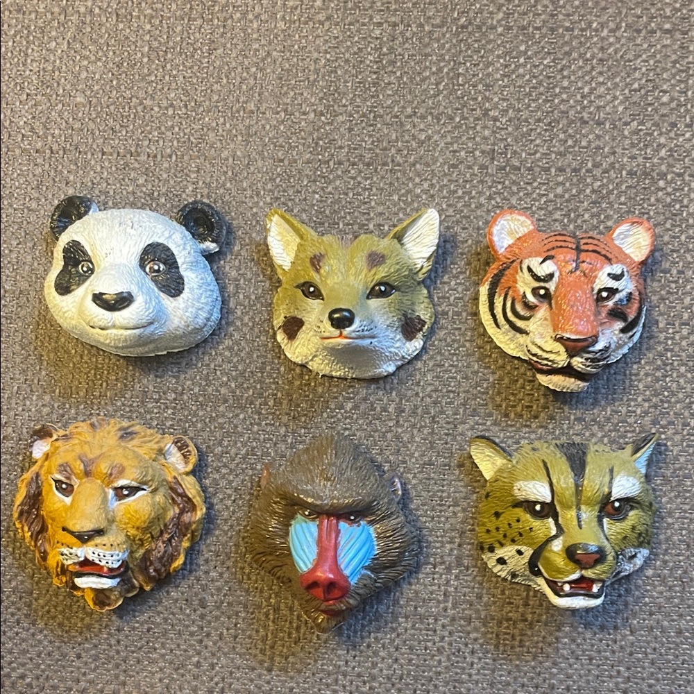 Vintage Wild Animal Face Magnets Set